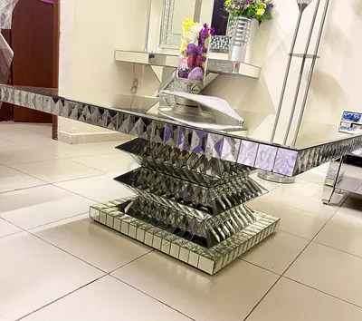 Glass mirrored coffee table - modern square design