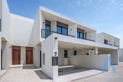 Greenbelt | Steps to Pool & Park | Maha Owner-Specialist