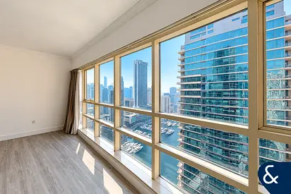 Large 1 Bedroom | Upgraded | Marina View
