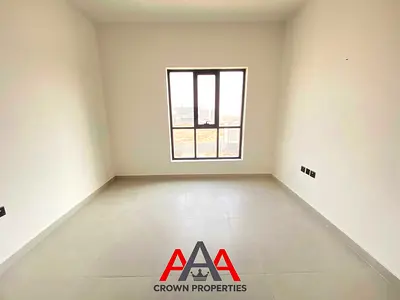 🏡 Spacious 2BR | 3 Bathrooms | AED 65,000/Year | Free Parking