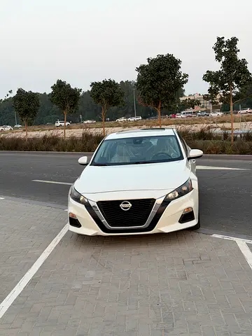 2022 Nissan Altima SV | GCC Specs | Well Maintained