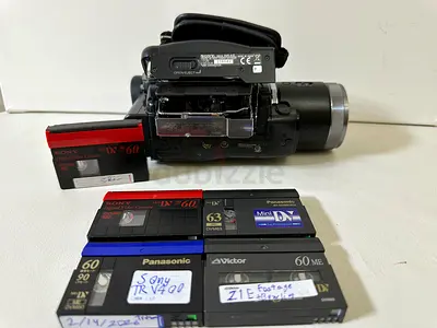 (For Playing MiniDV Cassettes)(FULL SET) Sony HVR-A1E PAL