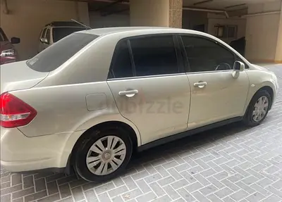 2008 Nissan Tiida SE GCC Specs