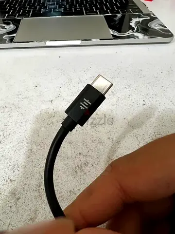 multi-port USB-C Hub (Adapter)
