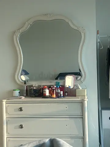 White Vintage Dressing Table with Mirror & 3 Drawers