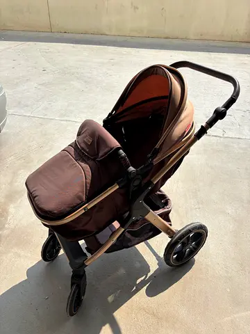 Lightl brown pram stroller in excellent condition