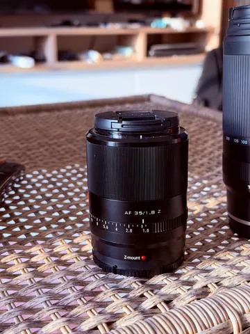 Vitrox nikon Z-mount 35mm f/1.8 AF Lens (Z-mount) - Good Condition