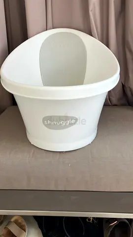 Shnuggle Baby Bath Tub – White (Compact Infant Bath)