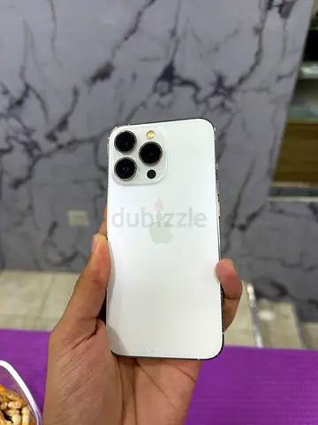 White iPhone 13 Pro - Good Condition, genuine message display 1200AED 256GB
