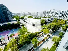 BIG SIZE LAVISH STUDIO APARTMENT WITH KITHEN APPLIANCES