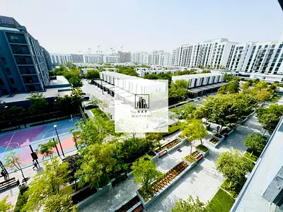 BIG SIZE LAVISH STUDIO APARTMENT WITH KITHEN APPLIANCES