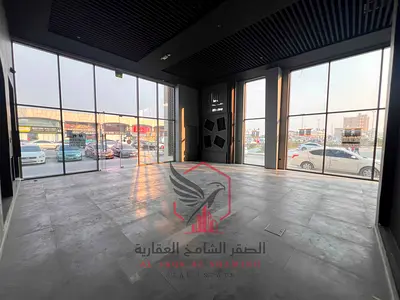 محل تجاري مميز للإيجار في المنطقة الصناعية 4 | باركن مجاني | 6 شيكات