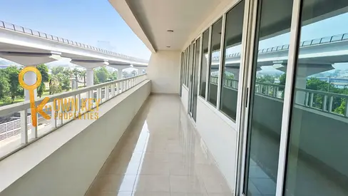 Spacious / 2BR Close Kitchen / Close To Metro