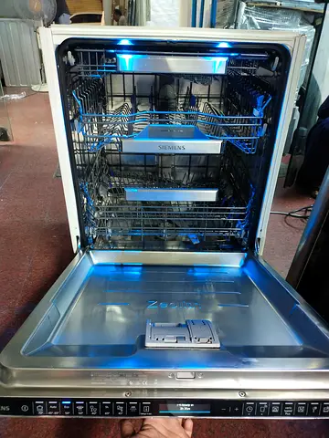 Siemens iQ700 Built-in Dishwasher With WiFi Connect