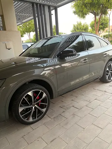 Pristine 2023 Audi Q5 45 TFSI Quattro (Full Options)