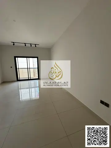 🌟 شقة واسعة غرفتين وصالة + غرفة خادمة و3 حمامات وبلكونة | الحميدية 1 (55 ألف)