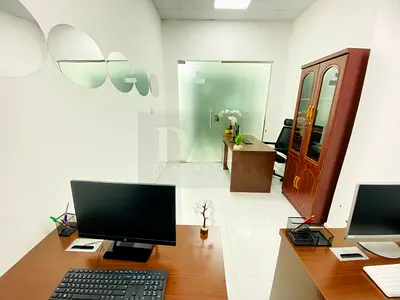 Affordable Office with Bank Account Assistance |Free Amenities
