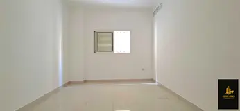 Lavish 2bhk with balcony on prime location