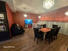 FULLY FURNISHED 3 BEDROOM CORNER FULLY UPGRADED !!