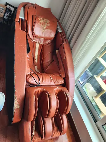 ISUKOSHI Used brown full-body massage chair — fully functional, needs reupholstering , good frame,