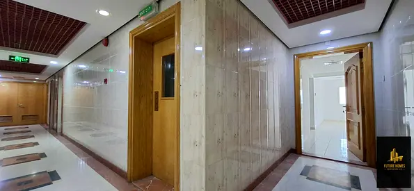 Lavish 2bhk with balcony on prime location