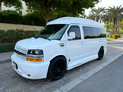 2014 Chevrolet Express - Japanese Specs - Perfect Condition - 4x4 - Fully Loaded