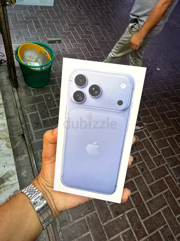 Iphone 18 pro max 2TB Esim Glacier