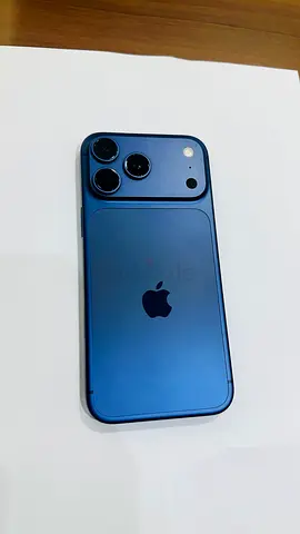 Apple iPhone 17 Pro MAX (Blue) - Very Good working condition, used