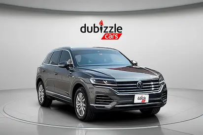 AED 1366/month | 2021 Volkswagen Touareg Atmosphere | GCC Specs | Ref#472993