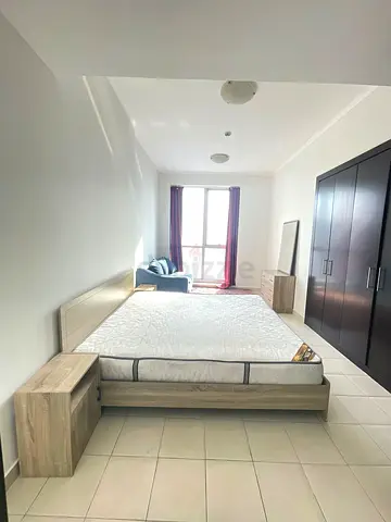 Location Premium Master Room – Walking Distance to Tram