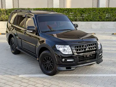 Mitsubishi Pajero 2015 GLS Medium Line GCC Specs V6 3.5.7L well-maintained