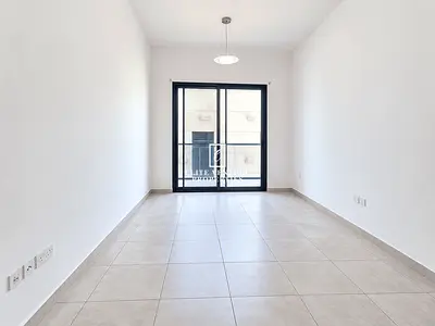 MODERN STUDIO | SPACIOUS | PRIME AREA