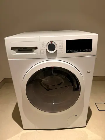 Bosch Series 4 Washer Dryer (White) -  used once while snagging