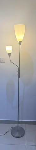 Modern dual-head floor lamp with adjustable reading arm - silver