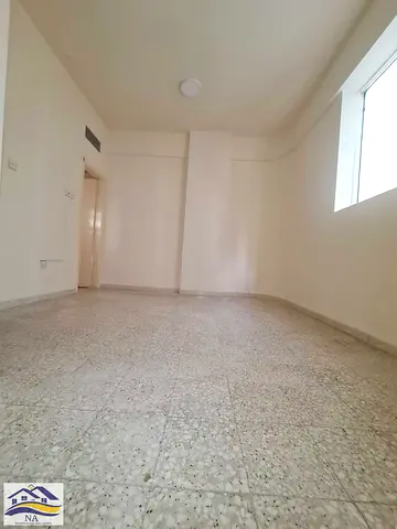 STUDIO / CENTRAL AC / SEPARATE KITCHEN / ROLLA
