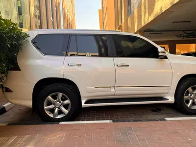Motors: 2014 Lexus GX-Series GX 460 Platinum GCC Specs | dubizzle Dubai