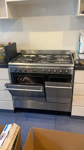 Free Delivery- SMEG 2in1 TOP Gass Oven Electric Cooking Range 90x60 CM Dual Oven