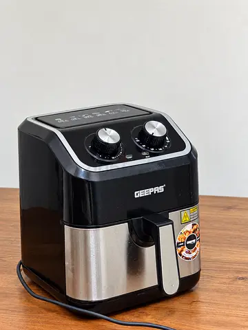 Air Fryer With 5 L Equipped With Vortx Air Frying Technology| Oil Free Cooking Adjustable Timer And