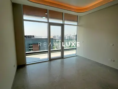 Golf Lifestyle l Pool View l Prime Location