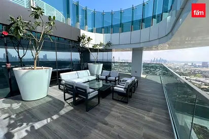 Zabeel Park & Skyline City View | Spacious