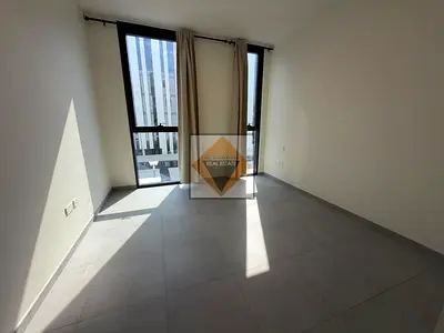 استديو للإيجار | ريف 2 الجادة | 400 قدم² | 30,000 سنوياً