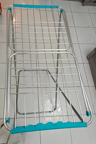 Dryer stand
