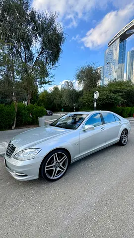 Mercedes S600 V12 5.5L Bi-Turbo (M275) 517HP W221 2012 Full Option