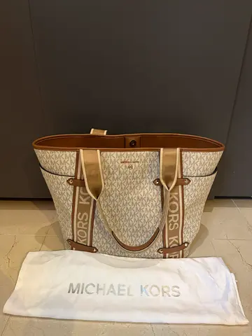 Authentic Michael Kors Monogram Tote Bag + Dustbag – Beige & Tan