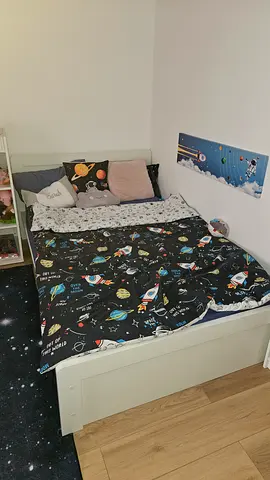 Kid's bed