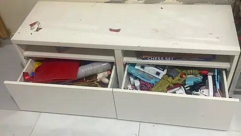 White low storage TV unit / toy storage with two drawers - used