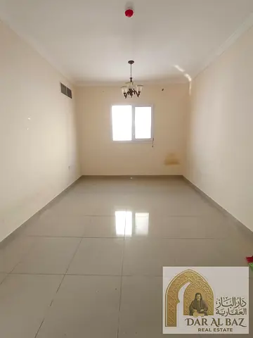 غرفة وصالة في القليعة ثاني ساكن بإطلالة بحرية وتكييف مركزي وموقع مميز إيجار سنوي 26 ألف درهم على 4 دفعات وتأمين مسترد