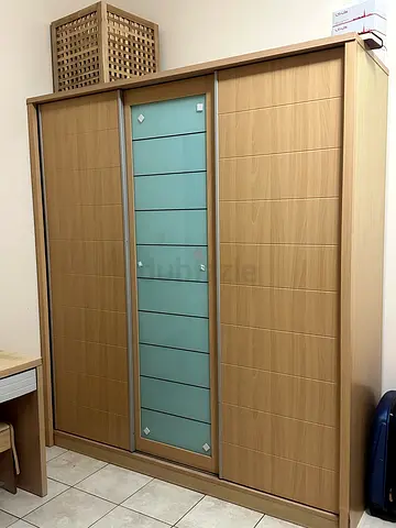 Complete Bedroom Set!! Bed + 2 nightstands + Sliding Cupboard + Dressing table with stool