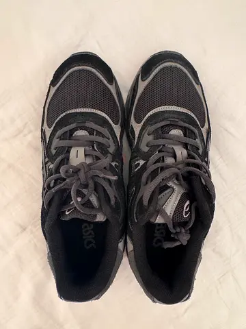 Used ASICS running shoes - men's size (black/grey)