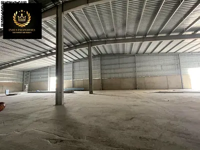 مستودع واسع وجديد كلياً للإيجار في منطقة عجمان الصناعية 2 (بالقرب من دوار دار ميكس)، بمساحة 13,000 قدم مربع (للطابق الأرضي) وبسعر 45 درهماً للقدم المر